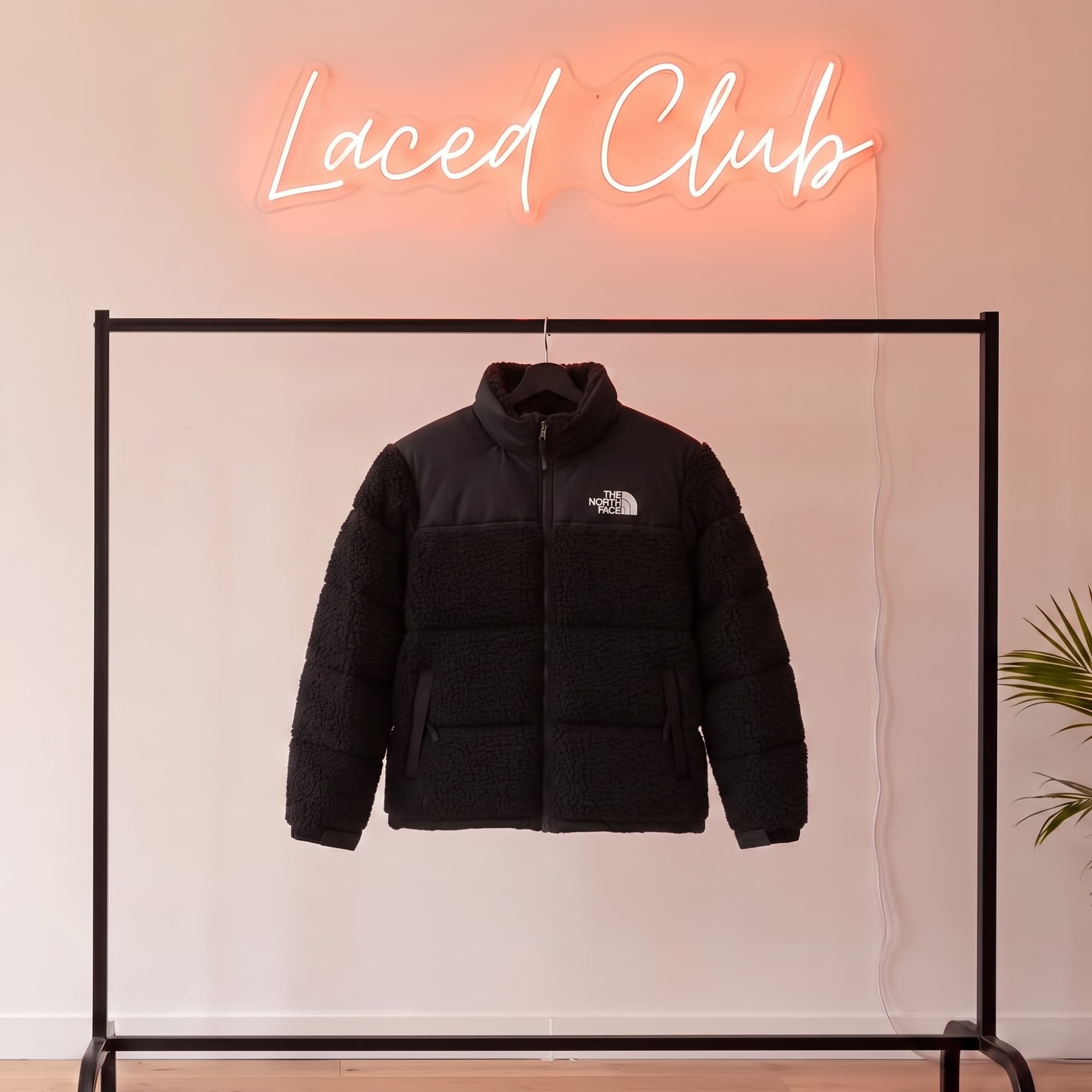 The North Face Sherpa Nuptse — Black