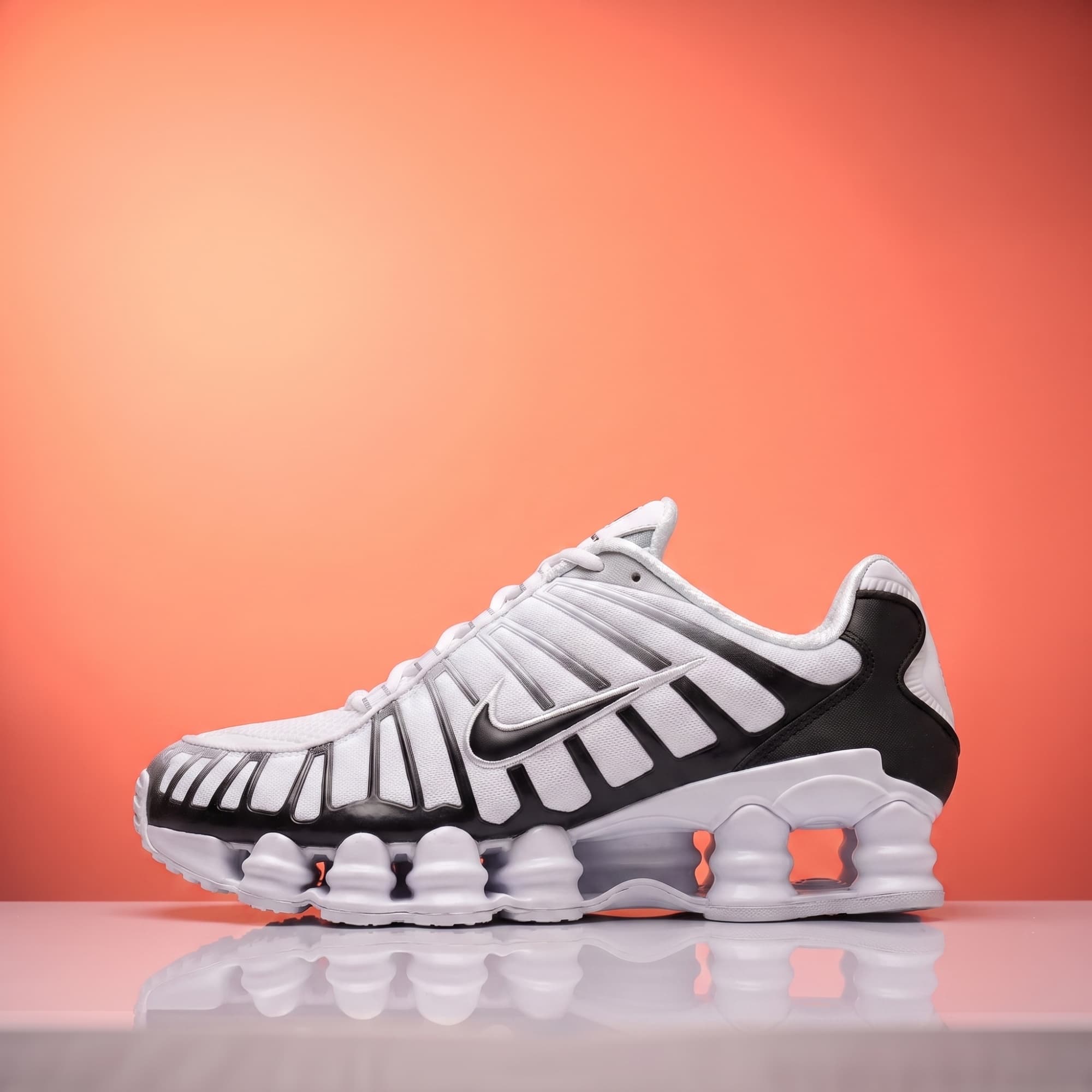 Nike Shox TL — White / Black